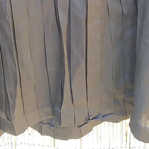 Women's Black Silk Pleated Button Down Tank Top - S - Picture 14 of 14